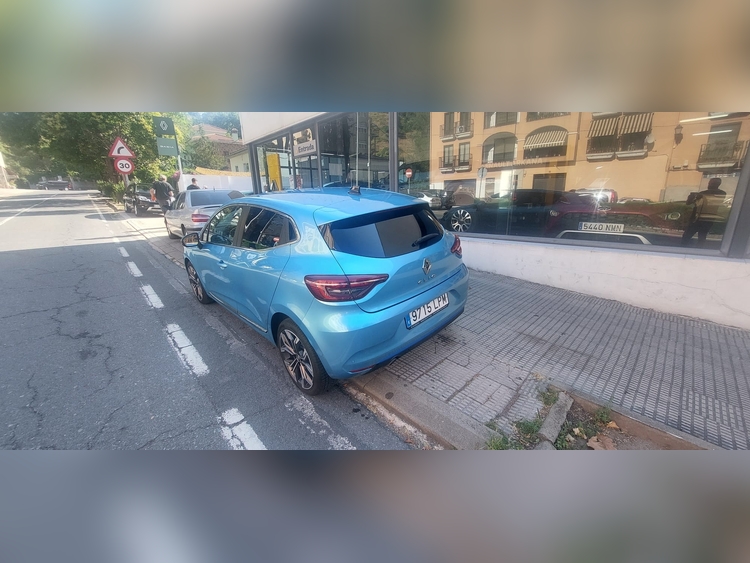 Renault Clio TCE 90CV foto 5